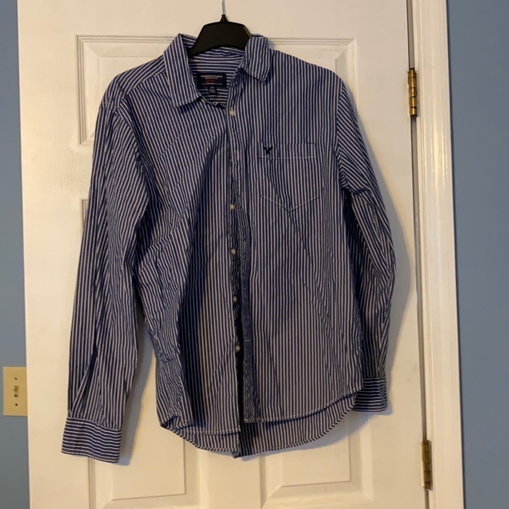 American Eagle men’s button down; size large